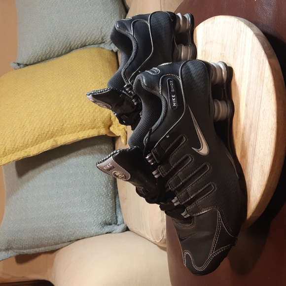Nike Shox Sneakers in Black and Gray